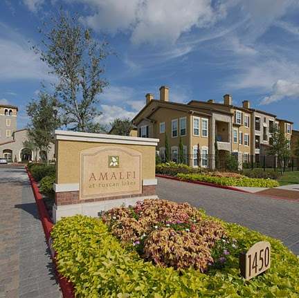 Amalfi At Tuscan Lakes | 1450 E League City Pkwy, League City, TX 77573, USA | Phone: (281) 336-0948