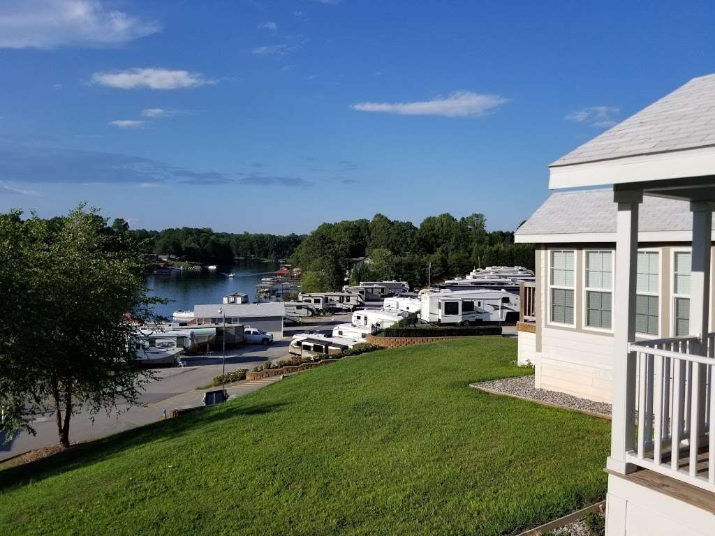 Lake Norman Motor Coach Resort | 6738 NC-150, Sherrills Ford, NC 28673, USA | Phone: (704) 966-6224