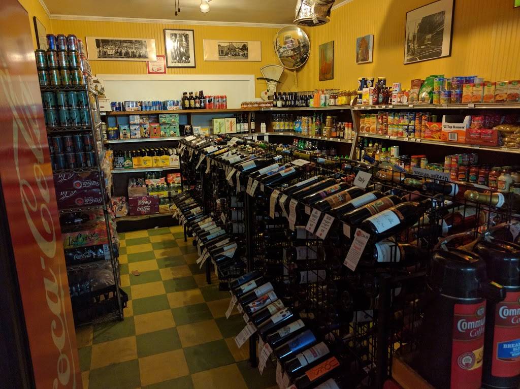 Littles Food Store | 198 Carroll St SE, Atlanta, GA 30312, USA | Phone: (404) 963-7012