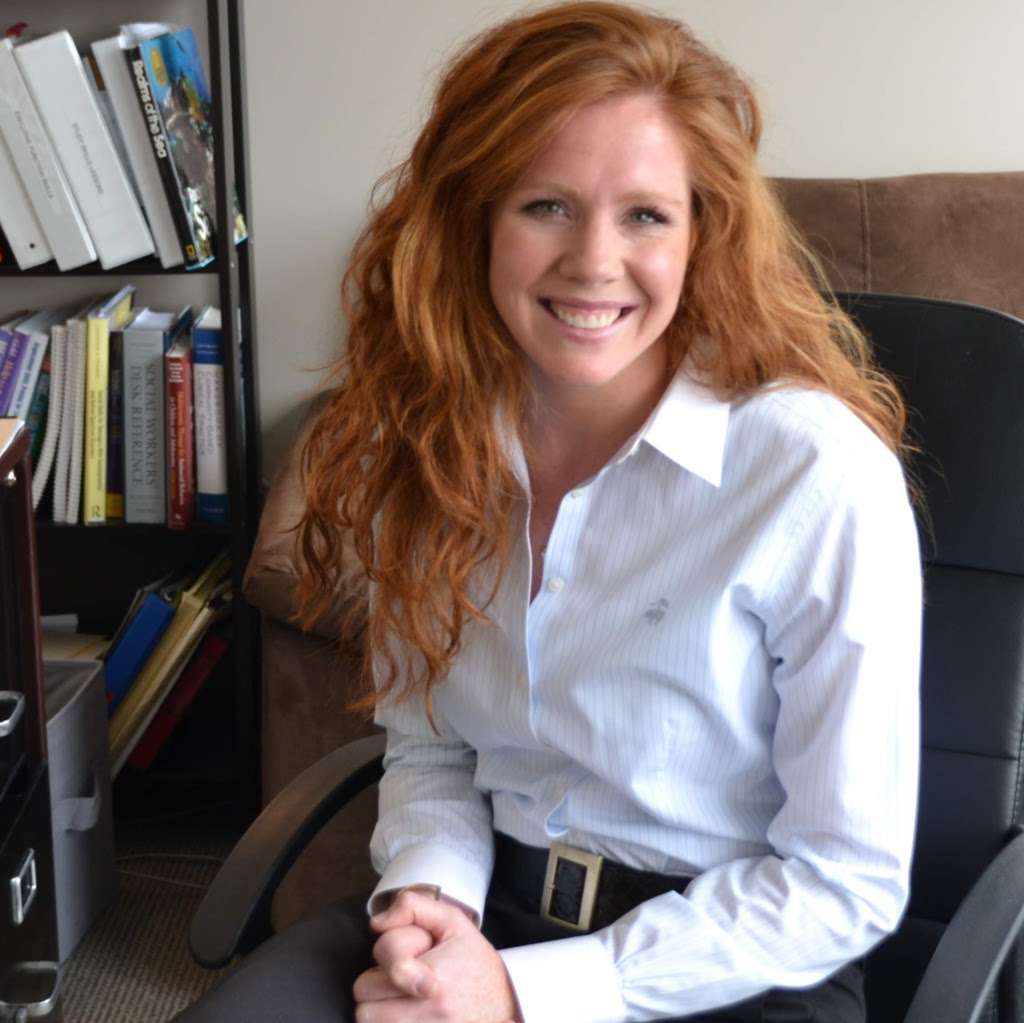 Meghan Ercolano, LCSW | Fairfield, CT 06824, USA