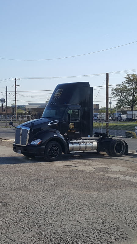 UPS Freight | 1803 E Brooks Rd, Memphis, TN 38116 | Phone: (800) 333-7400