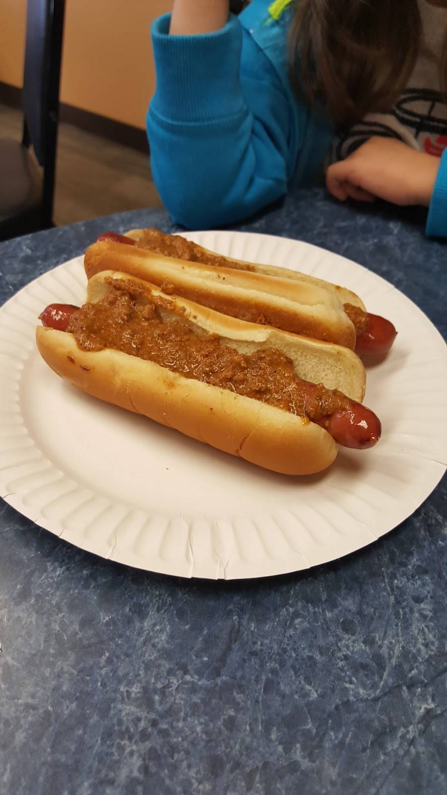 Lindys Famous Hotdogs | 6586 Tidewater Dr K, Norfolk, VA 23509, USA | Phone: (757) 855-6033