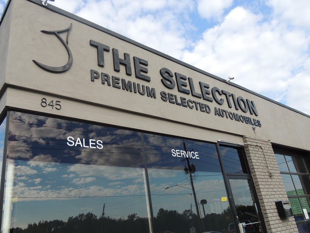 The Selection Premium Rentals | 845 Iowa St, Lawrence, KS 66049, USA | Phone: (785) 856-0280