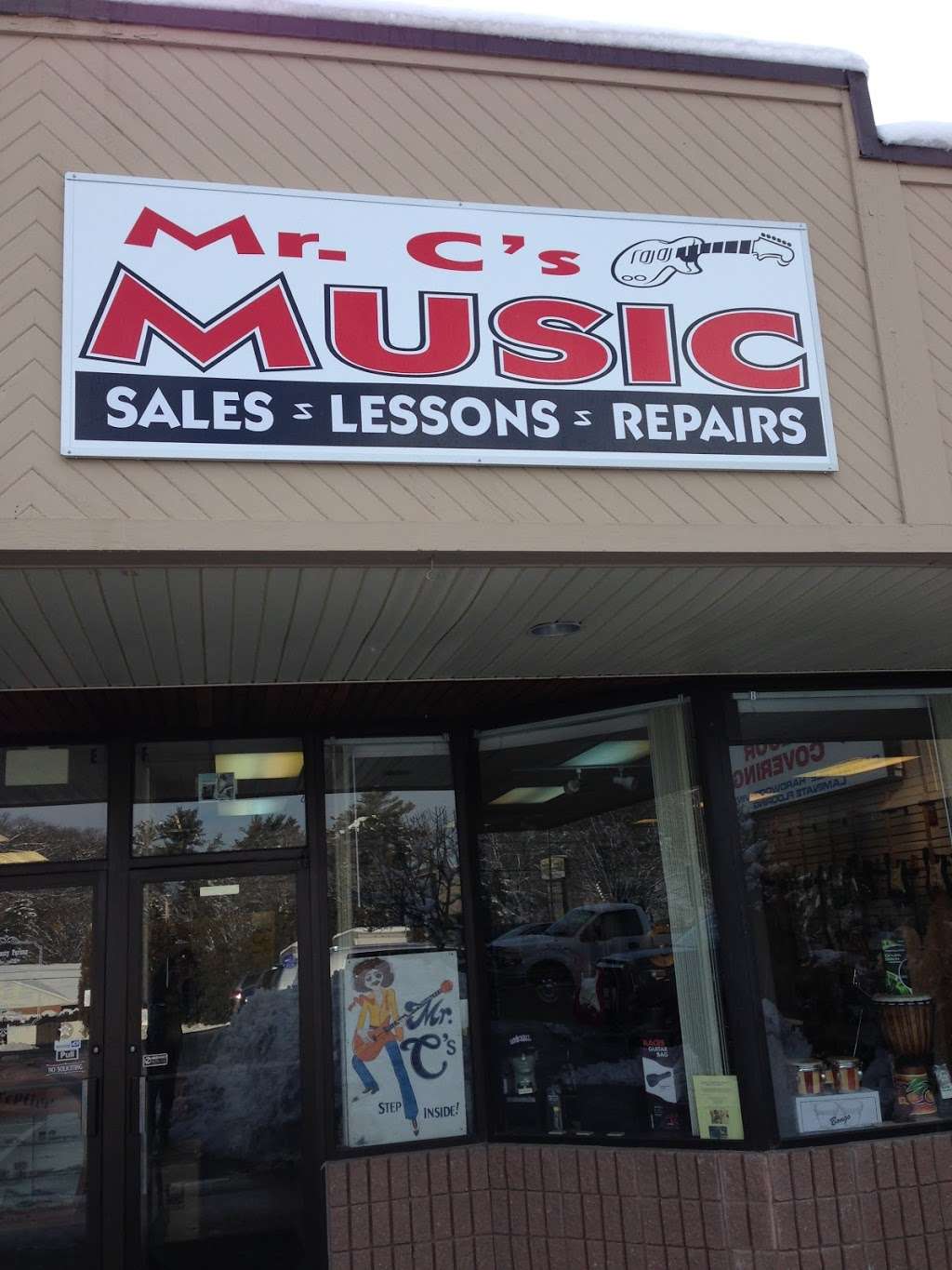 Mr. Cs Music | 505 Northboro Rd W, Marlborough, MA 01752 | Phone: (508) 481-4325