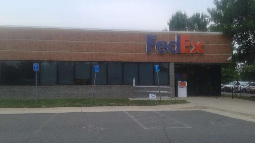 FedEx Ship Center | 13500 EDS Dr, Herndon, VA 20171, USA | Phone: (800) 463-3339