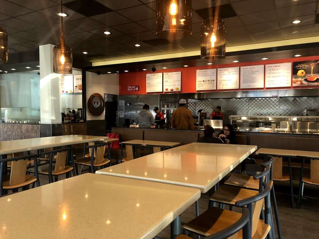 Panda Express | 2949 W Addison St, Chicago, IL 60618, USA | Phone: (773) 267-1839