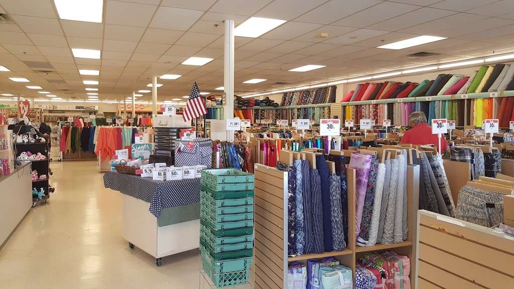 JOANN Fabrics and Crafts | 440 Middlesex Rd, Tyngsborough, MA 01879, USA | Phone: (978) 649-5327