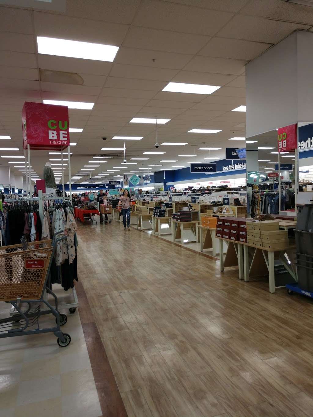 Marshalls & HomeGoods | 200 Petersville Rd, New Rochelle, NY 10801, USA | Phone: (914) 235-9821