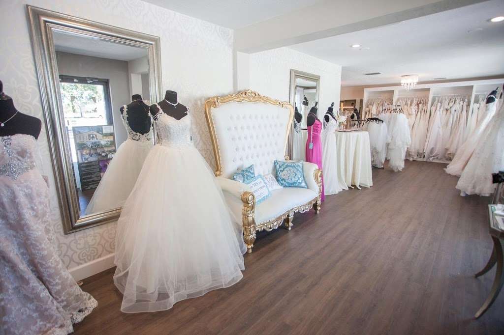 Lyndsey Roberts Bridal Collection | 2700 S Ridgewood Ave, South Daytona, FL 32119, USA | Phone: (386) 299-1250