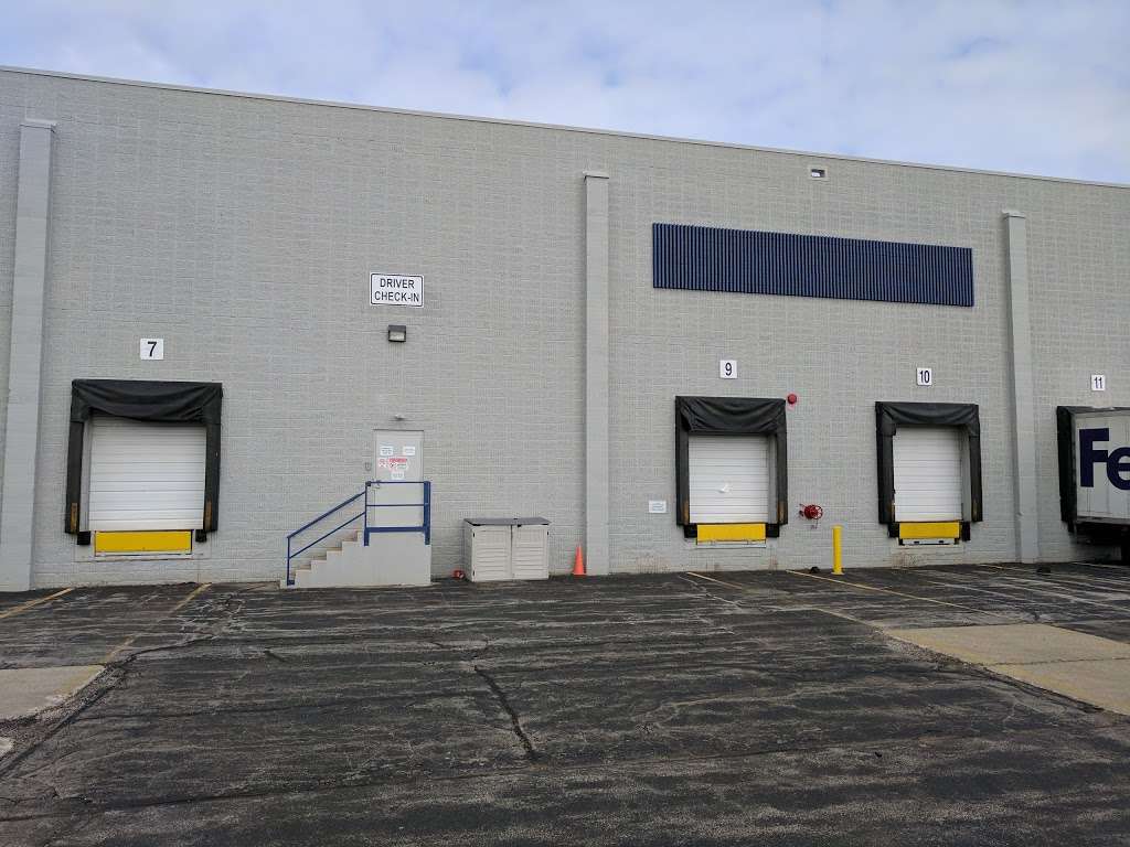 Oshkosh Defense PDC - storage  | Photo 3 of 4 | Address: 5315 S 3rd St, Milwaukee, WI 53207, USA | Phone: (414) 431-8092