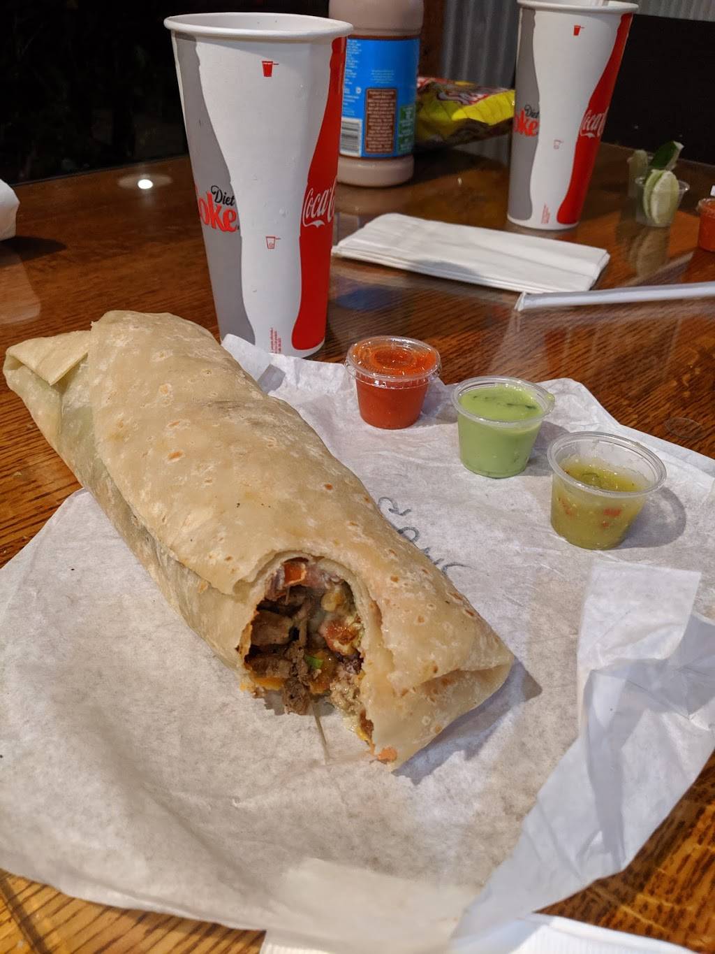 Santanas Mexican Food | 2303 Garnet Ave, San Diego, CA 92109, USA | Phone: (858) 483-1227