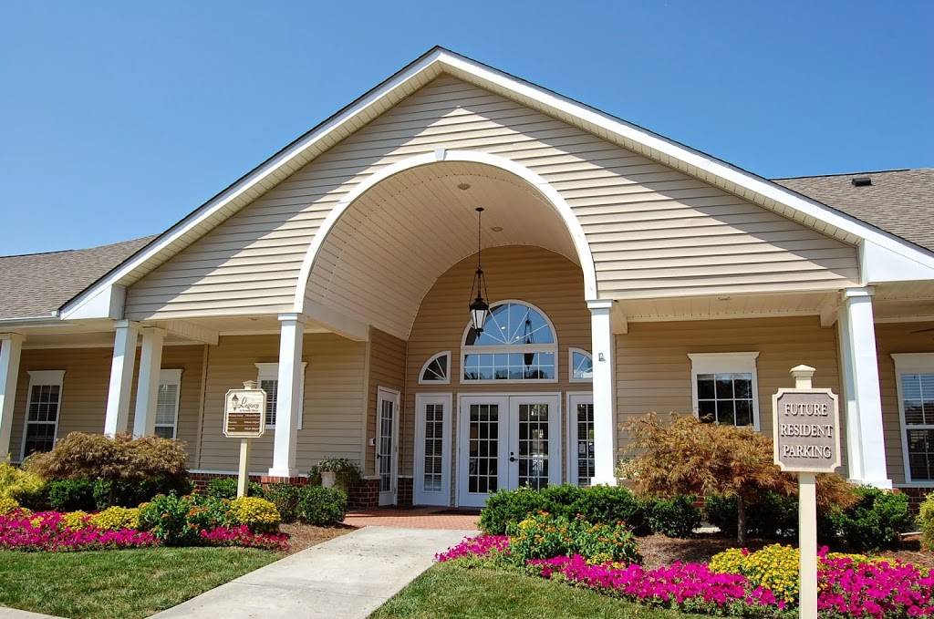 Legacy At Friendly Manor Apartments | 5402 Friendly Manor Dr, Greensboro, NC 27410, USA | Phone: (336) 444-6413