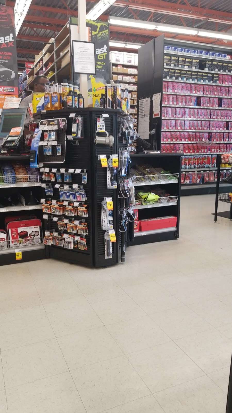 AutoZone Auto Parts | 19021 E Quincy Ave, Aurora, CO 80015, USA | Phone: (303) 617-6350