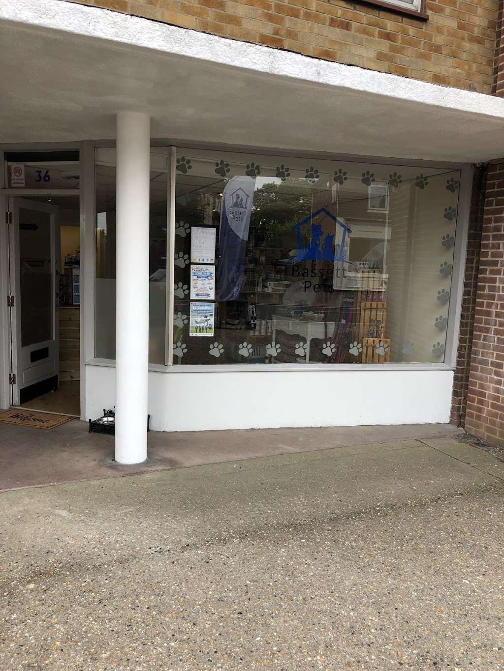 Bassett Pets | 36 High Rd, North Weald Bassett, Epping CM16 6BU, UK | Phone: 01992 525652