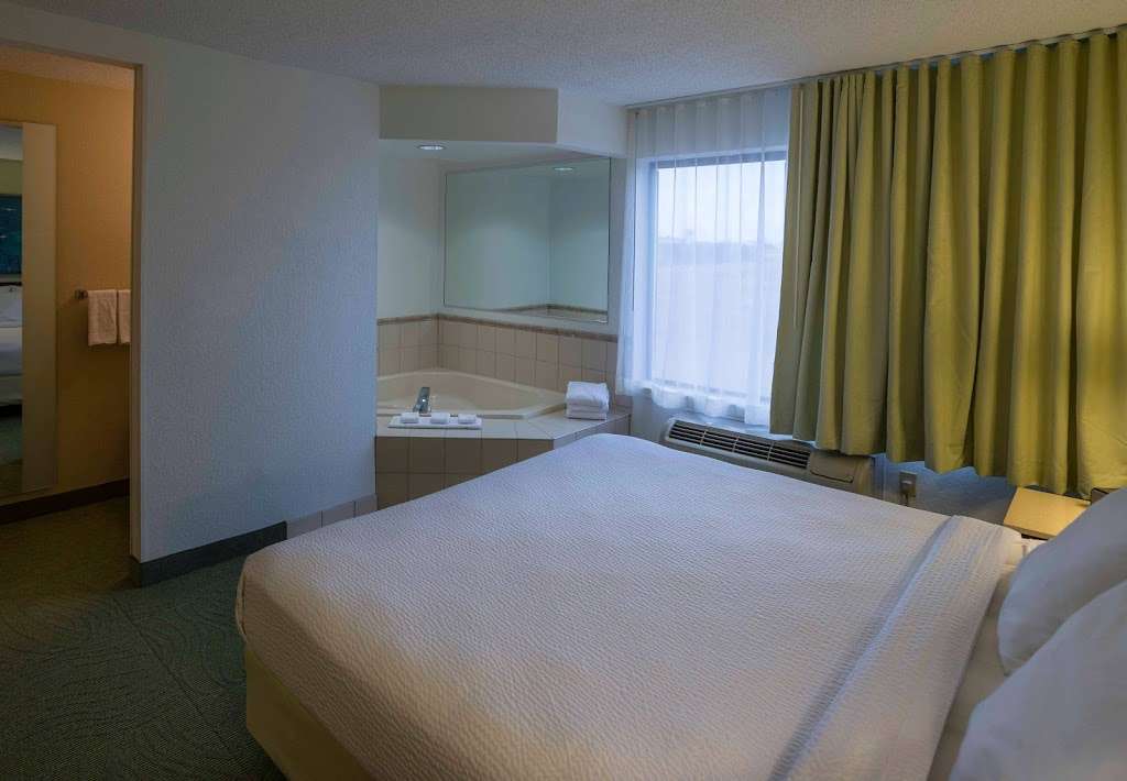 SpringHill Suites by Marriott Chicago Bolingbrook | 125 Remington Blvd, Bolingbrook, IL 60440 | Phone: (630) 759-0529