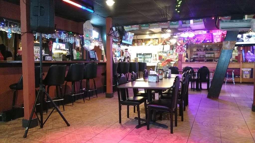 Fish Place | 925 Texas Ave, La Marque, TX 77568, USA | Phone: (409) 933-3000 Fish Place | 925 Texas Ave, La Marque, TX 77568, USA | Phone: (409) 933-3000