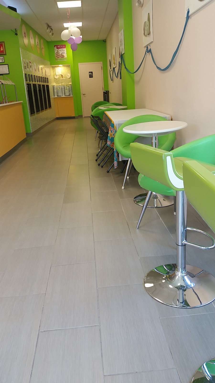 U Sweet Yogurt & Treats | 355 Union Blvd, West Islip, NY 11795, USA | Phone: (631) 620-3588