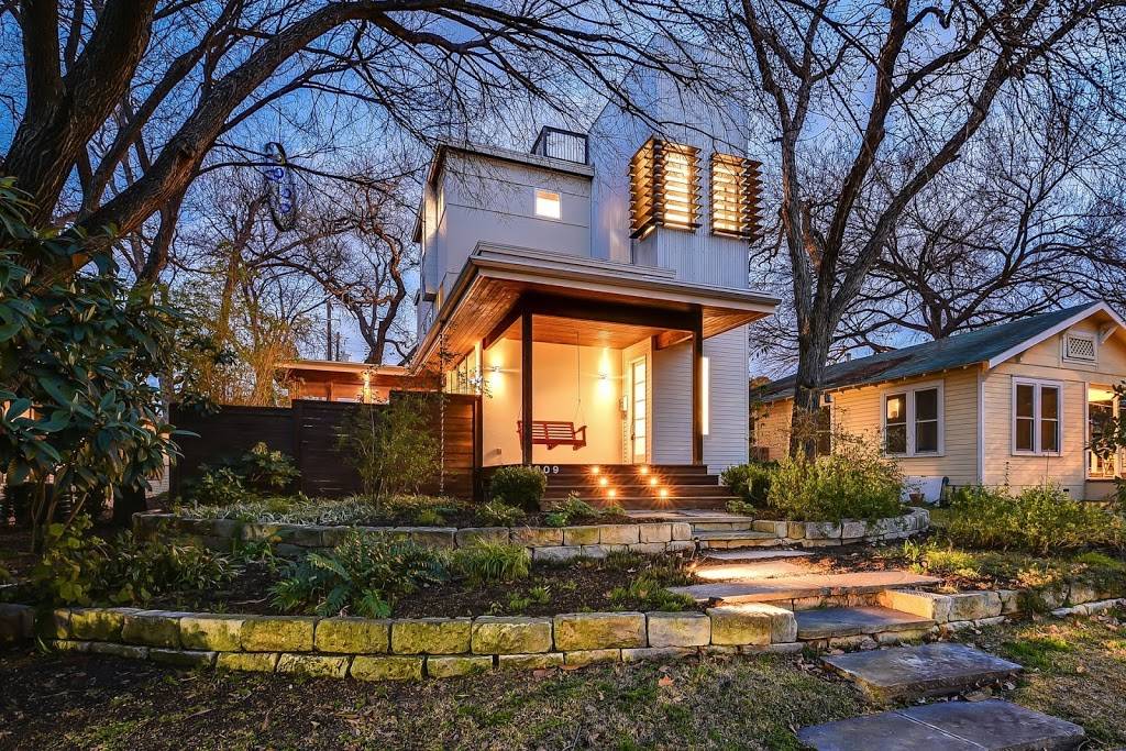 Green Mango Real Estate | 905 Avondale Rd, Austin, TX 78704, USA | Phone: (512) 923-6648