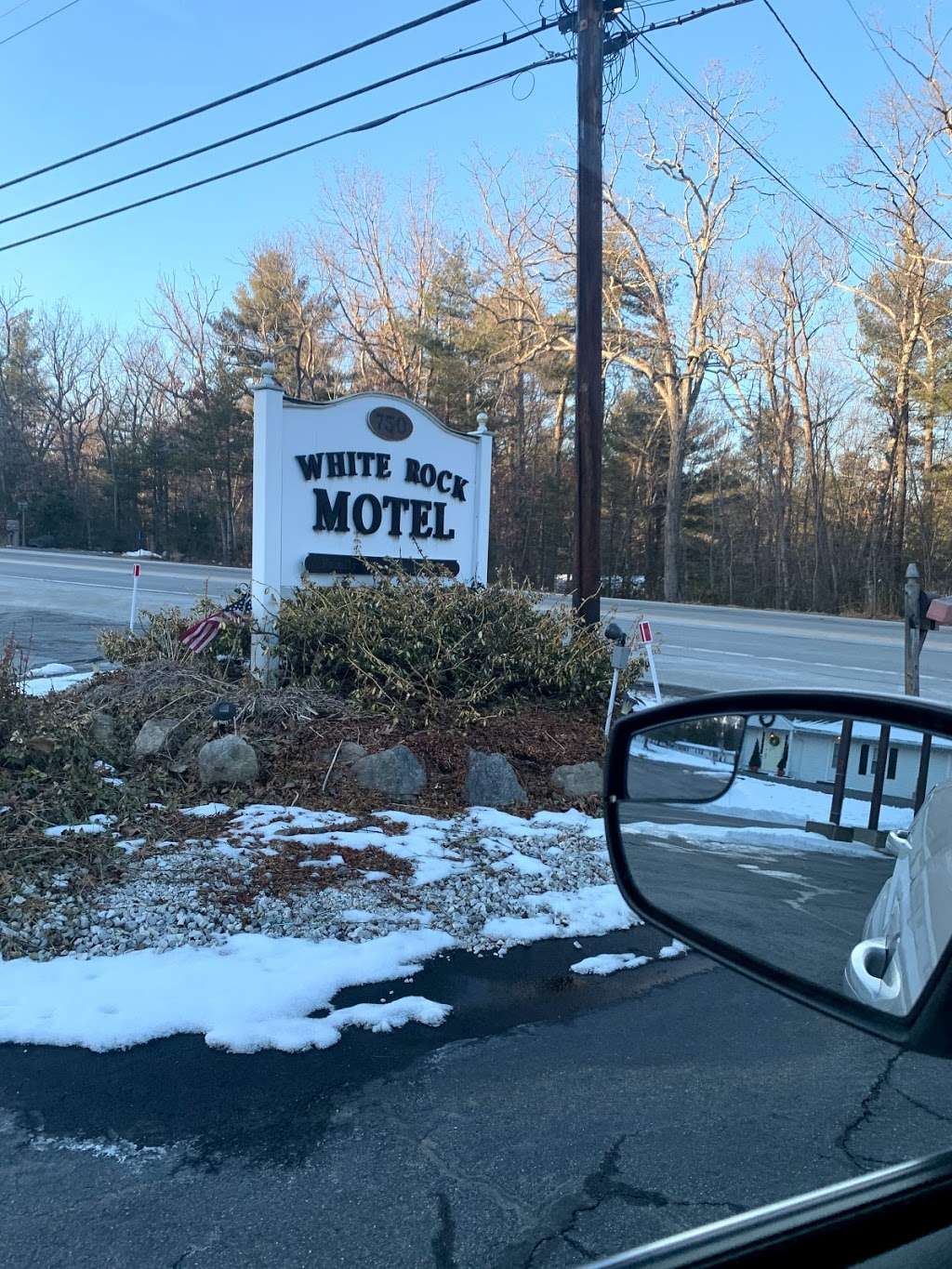 White Rock Motel | 750 Putnam Pike, Chepachet, RI 02814, USA | Phone: (401) 568-4219