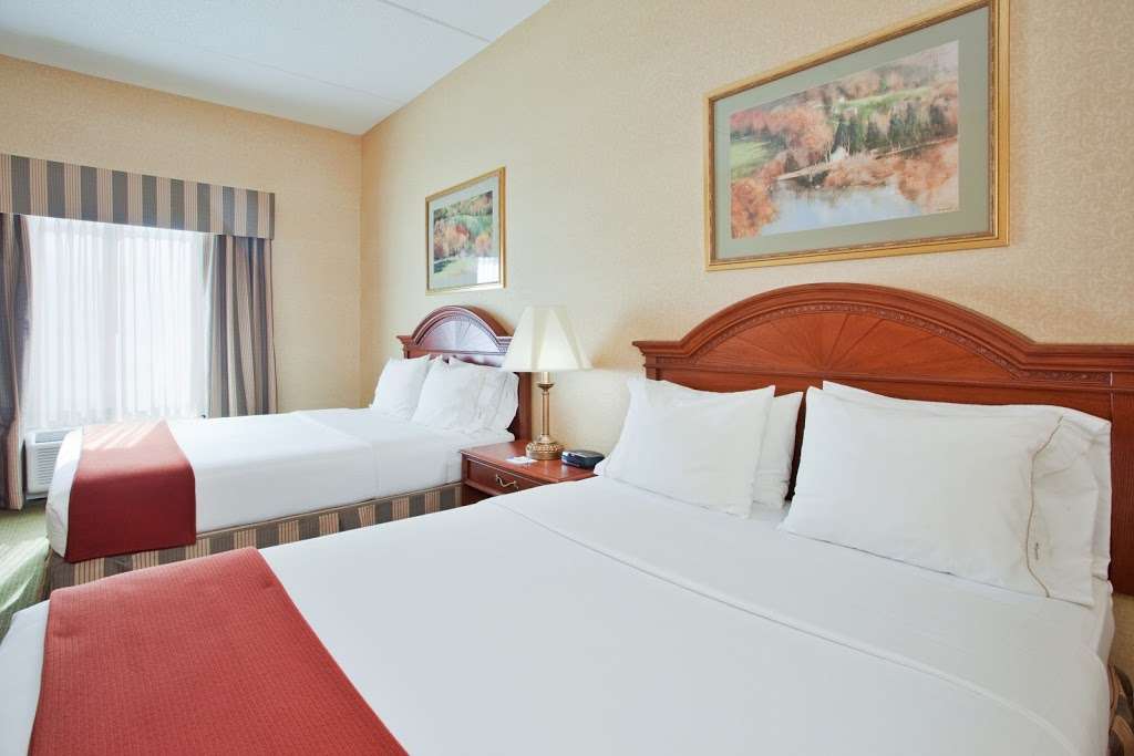 Holiday Inn Express & Suites Drums-Hazleton (I-80) | 1 Corporate Drive, Drums, PA 18222, USA | Phone: (570) 788-8081