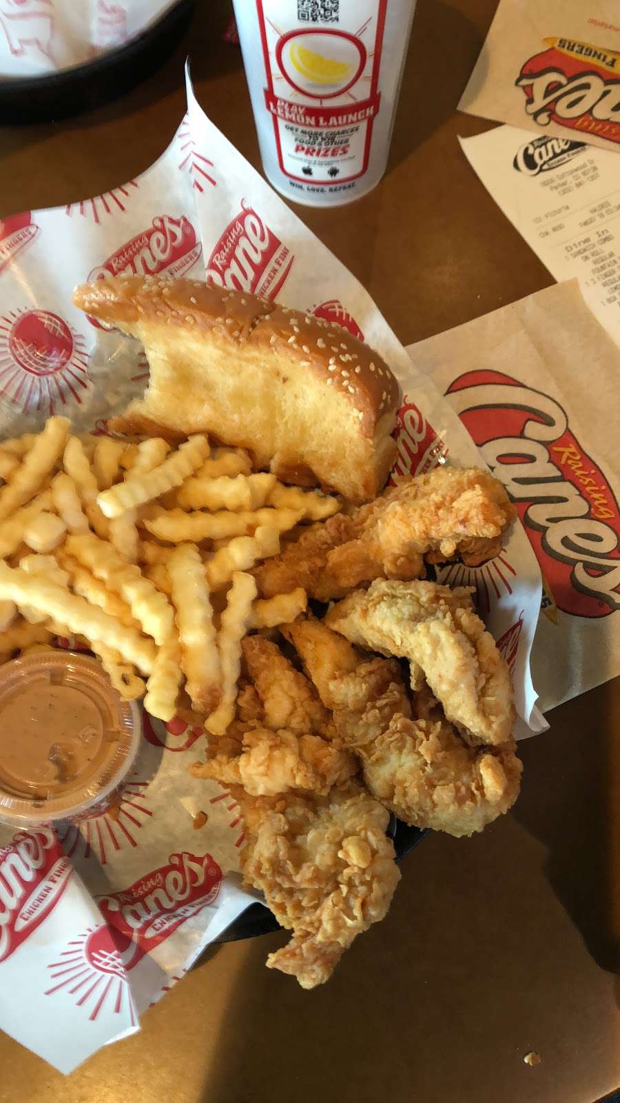 Raising Canes Chicken Fingers | 18200 Cottonwood Dr, Parker, CO 80138, USA | Phone: (303) 841-1207