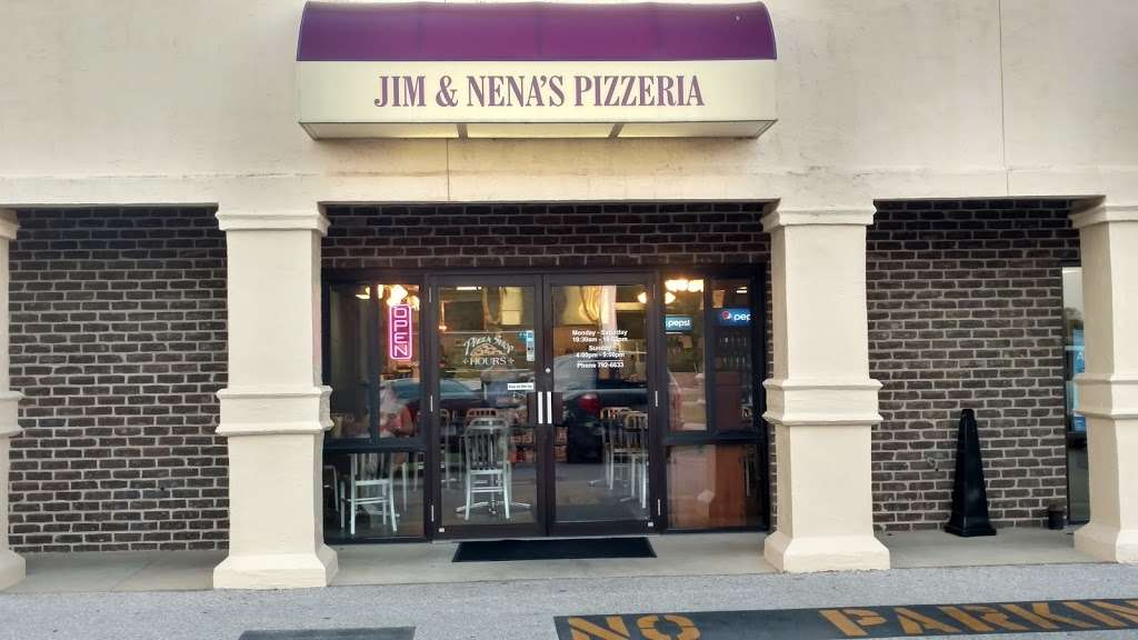 Jim & Nenas Pizzeria | 2755 W Market St #2, York, PA 17404 | Phone: (717) 792-6633