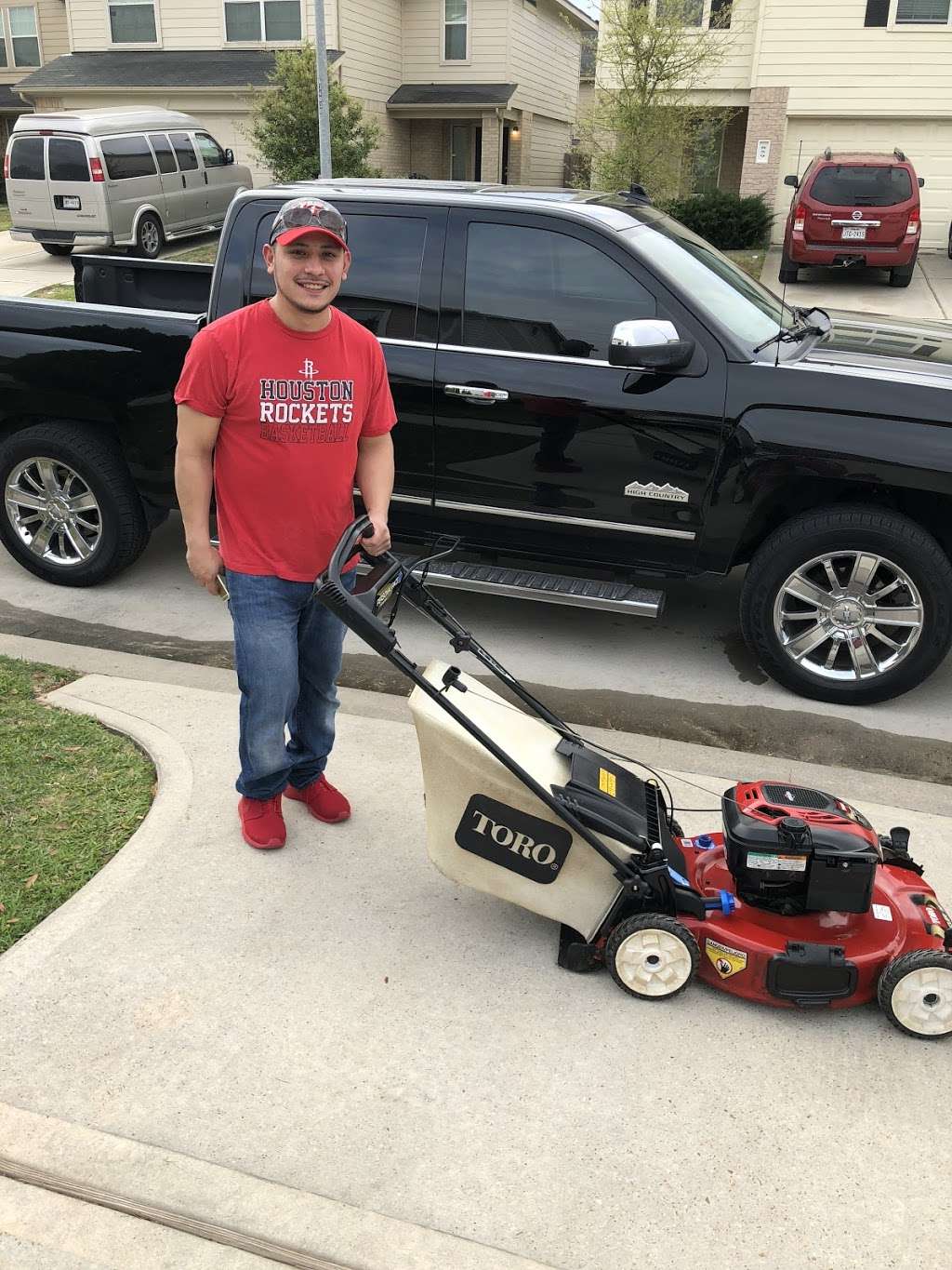 Billy’s Small Engine Repair & Lawnmower Repair Plus Sales Locati | Must call to make a drop off appointment, 800 Darbydale Crossing Ln, Houston, TX 77090, USA | Phone: (832) 778-0072