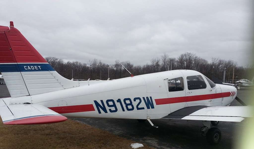 Pocono Mountains Municipal Airport | 188 Airport Dr, Tobyhanna, PA 18466, USA | Phone: (800) 321-5890