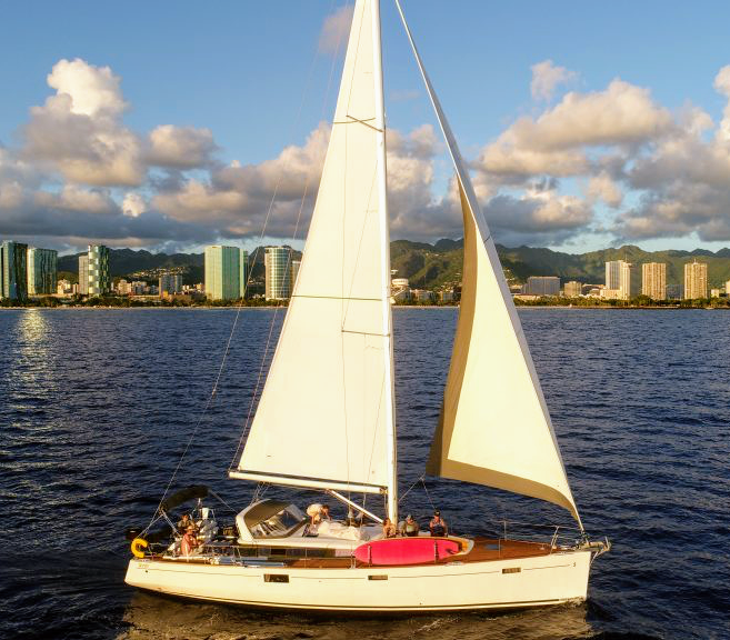 Honolulu sailing company | 1125 Ala Moana Blvd Slip A20, Honolulu, HI 96814, USA | Phone: (808) 721-0883