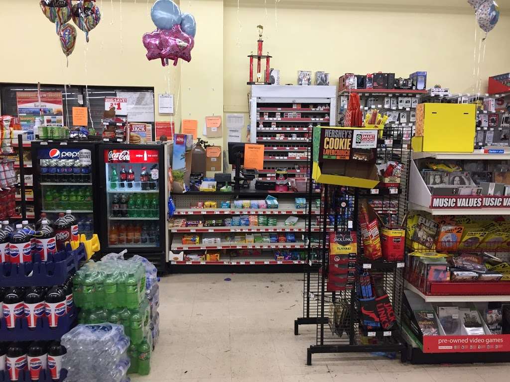 Family Dollar | 5515 Kenilworth Ave, Riverdale Park, MD 20737, USA | Phone: (301) 403-0490