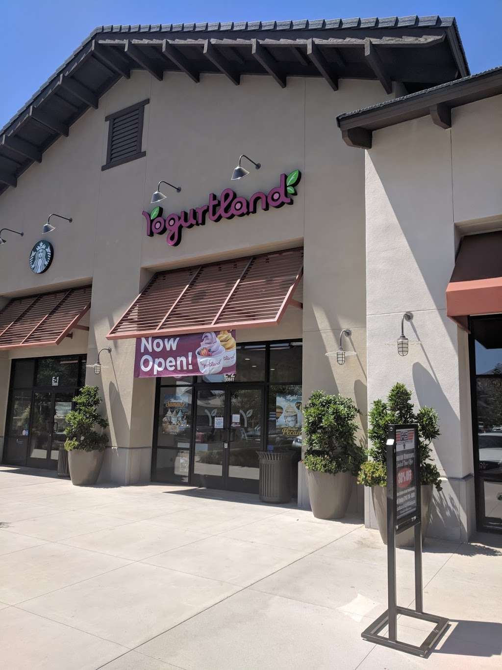 Yogurtland | 30841 Gateway Pl E-2, Mission Viejo, CA 92694 | Phone: (949) 388-4477