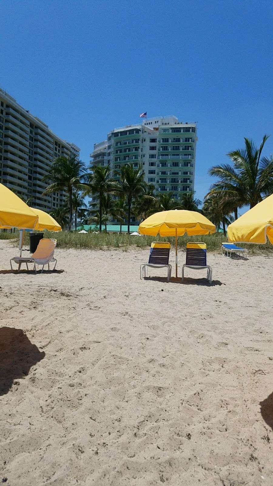 Sea view hotel surfside | 9909 Collins Ave, Bal Harbour, FL 33154, USA