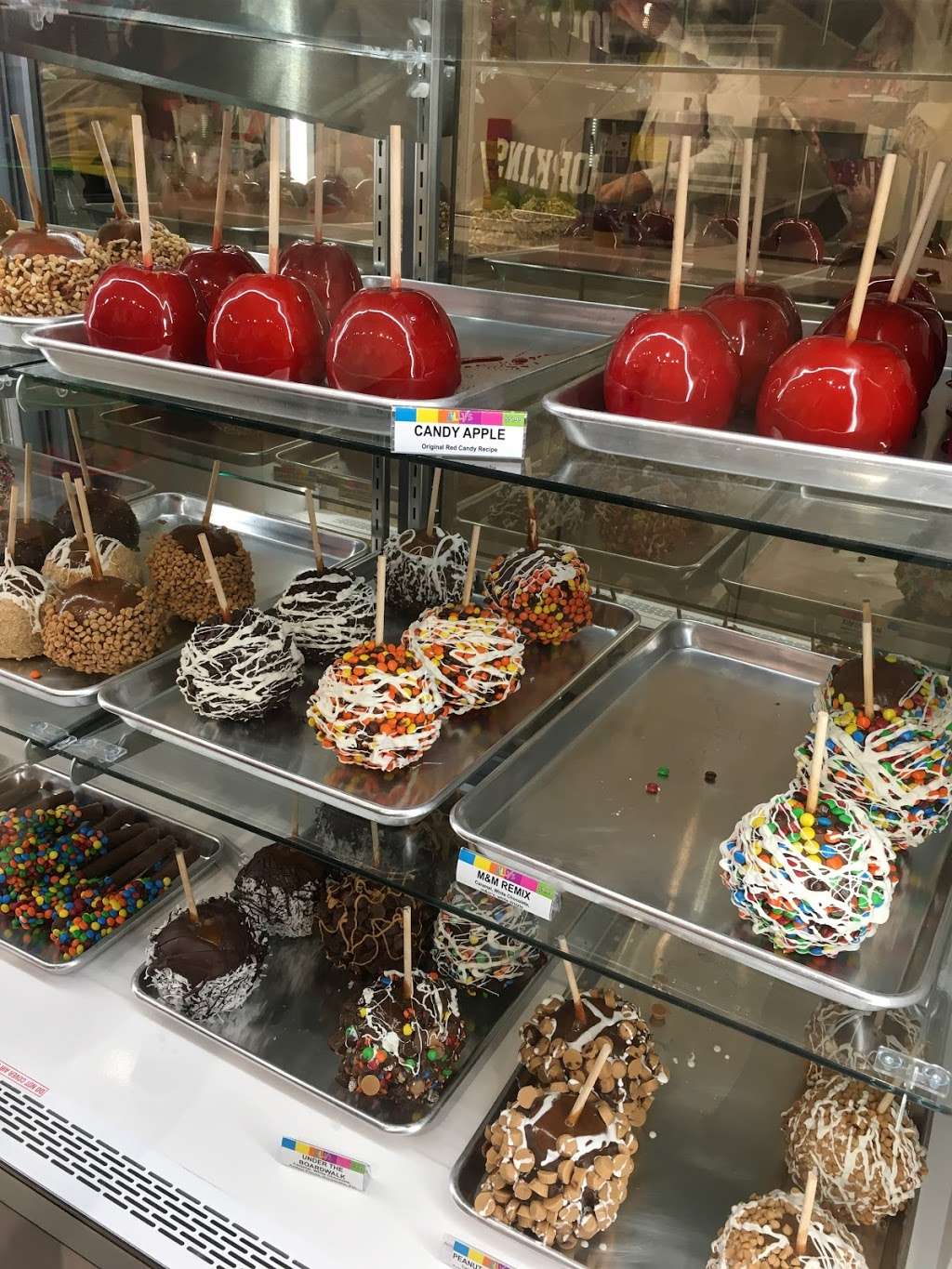 JiLLys Candy Factory | 3335, 1040 Boardwalk, Ocean City, NJ 08226 | Phone: (609) 385-1234