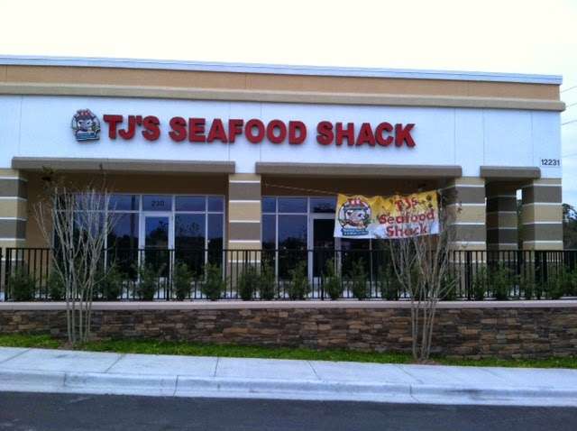 T.J.s Seafood Shack | 197 E Mitchell Hammock Rd, Oviedo, FL 32765, USA | Phone: (407) 365-3365