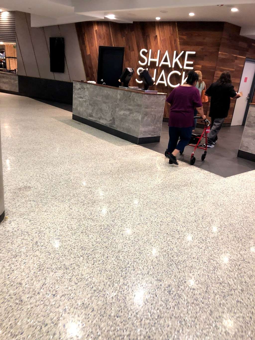 Shake Shack | Dallas/Fort Worth International Airport Terminal C Near Gate, 2400 Aviation Dr C7, Grapevine, TX 75261, USA