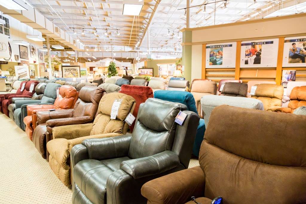 Miles Home Furnishings | 7499 Big Bend Rd, Martinsville, IN 46151, USA | Phone: (317) 834-6150