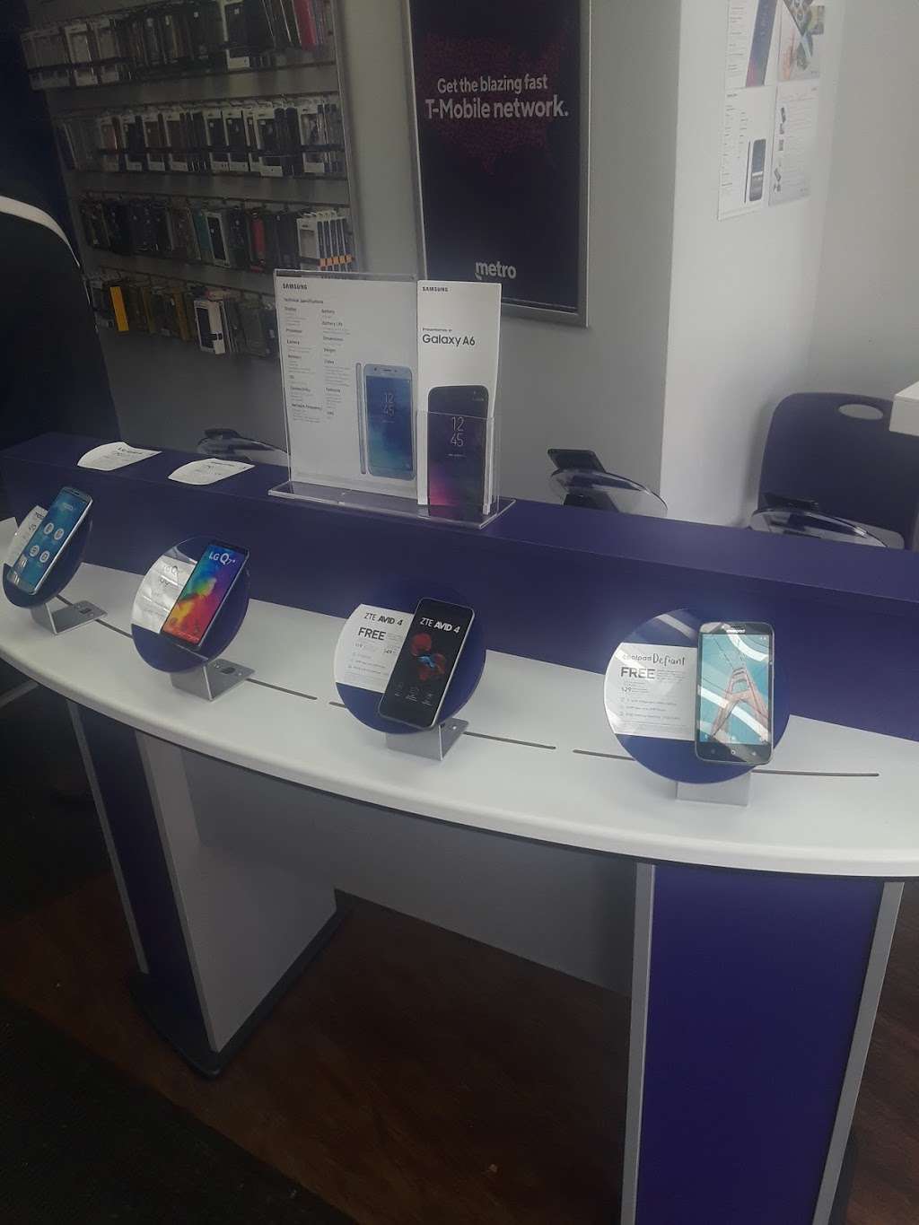 Metro by T-Mobile | 1348 Sutter Ave, Brooklyn, NY 11208, USA | Phone: (718) 827-4200