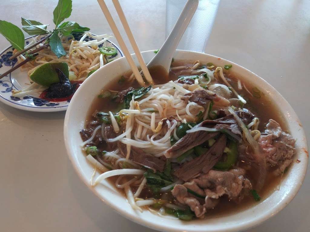 Pho 75 | 823 Adams Ave, Philadelphia, PA 19124, USA | Phone: (215) 743-8845