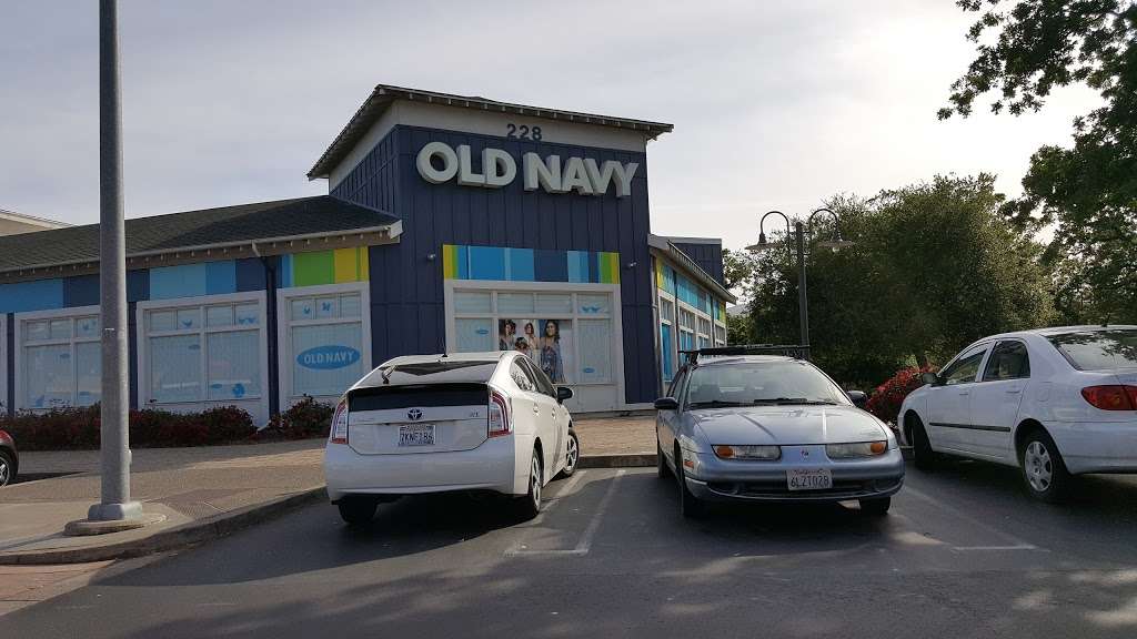 Old Navy | 228 Vintage Way, Novato, CA 94945, USA | Phone: (415) 892-8766
