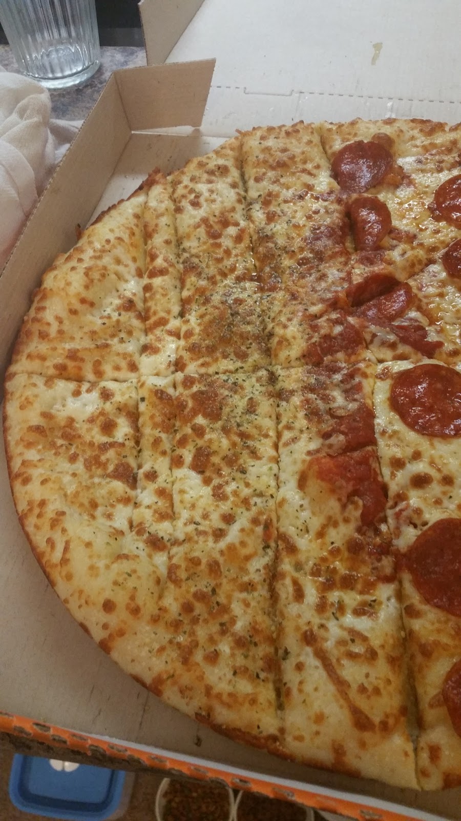 Little Caesars Pizza | 1151 W University Dr, Mesa, AZ 85201, USA | Phone: (480) 833-0409