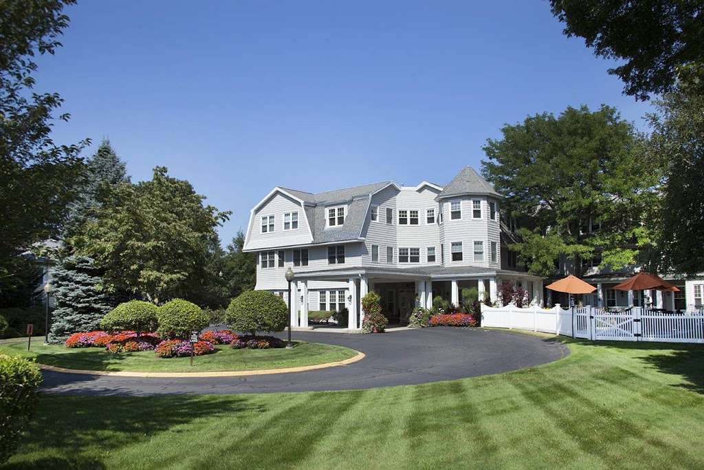 Sunrise at Gardner Park | 73 Margin St, Peabody, MA 01960, USA | Phone: (978) 532-3200