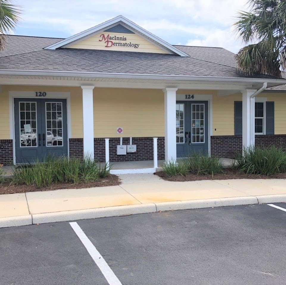 MacInnis Dermatology | 1950 Laurel Manor Dr #124, The Villages, FL 32162, USA | Phone: (352) 350-5230