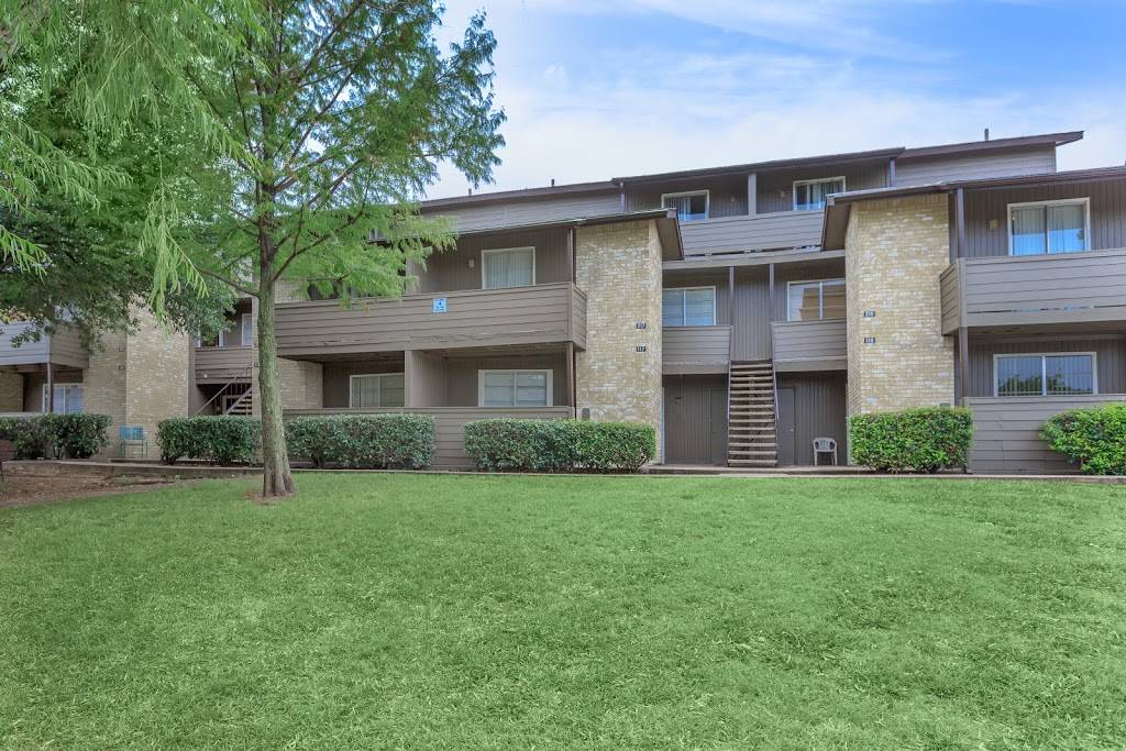 Appian Way Apartment Homes | 3325 Willowcrest Dr, North Richland Hills, TX 76117 | Phone: (844) 818-2442