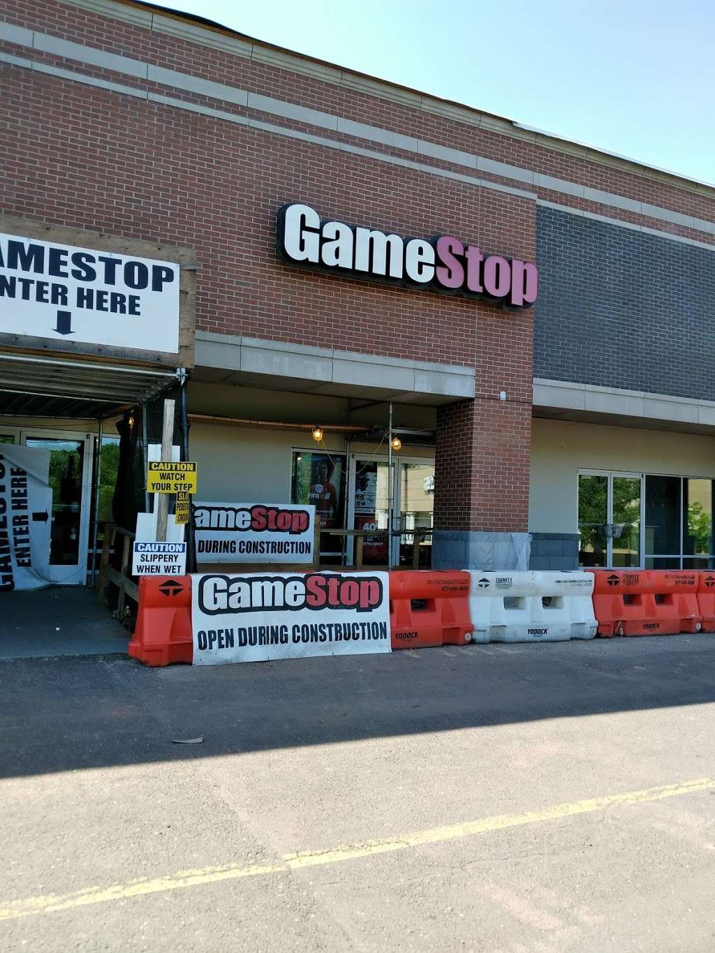 GameStop | 2333 W Main ST, STE C-4, Lansdale, PA 19446 | Phone: (215) 855-4280