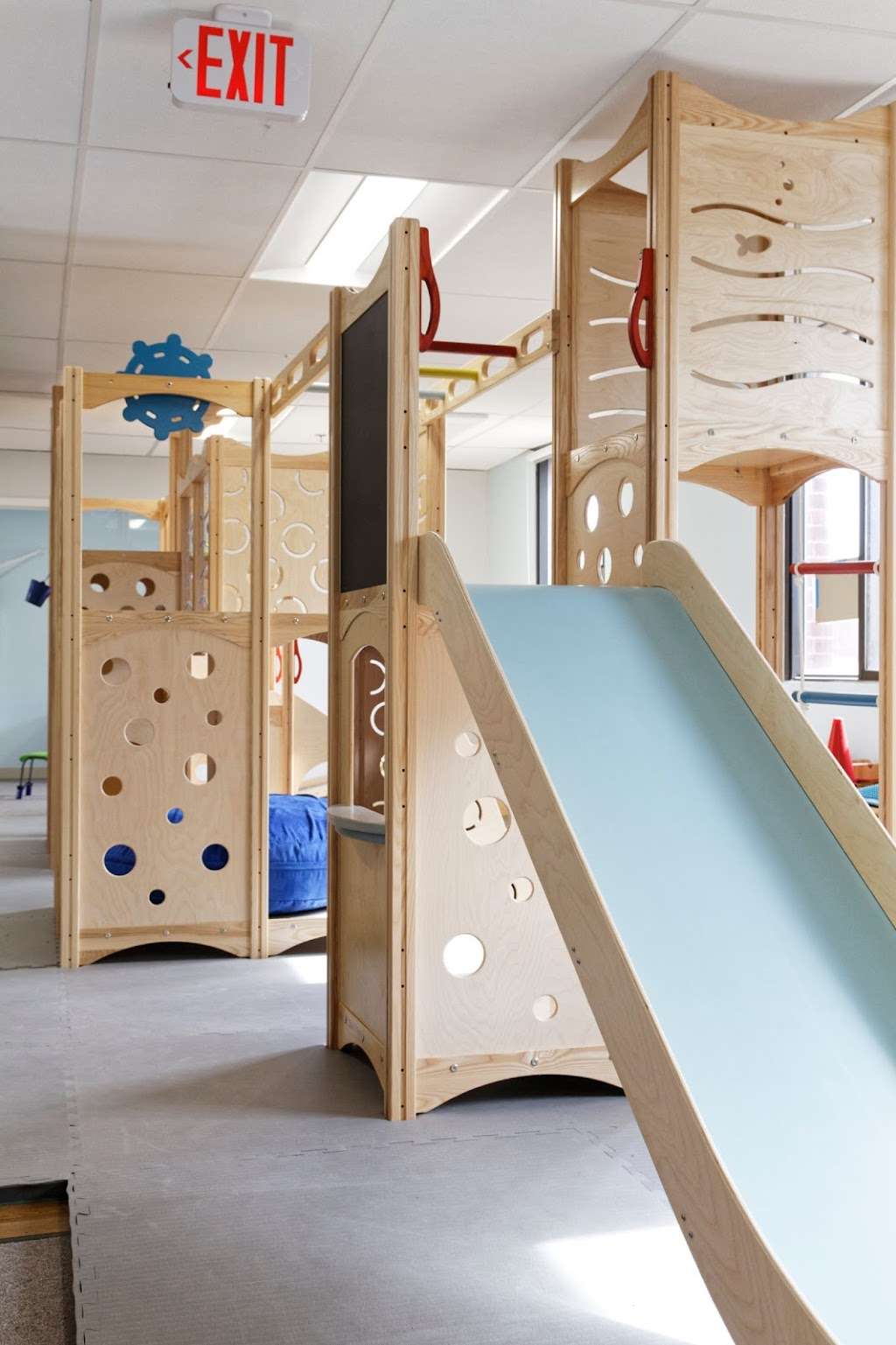 Buttonloop Childrens Therapies | 1R Newbury St, Peabody, MA 01960, United States | Phone: (978) 535-3355