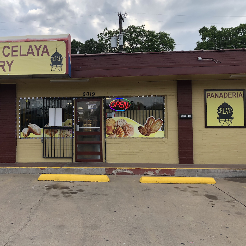 Panaderia Celaya 2 - Bakery | 2019 S Edgefield Ave suite 100, Dallas, TX 75224, USA | Phone: (972) 850-9114