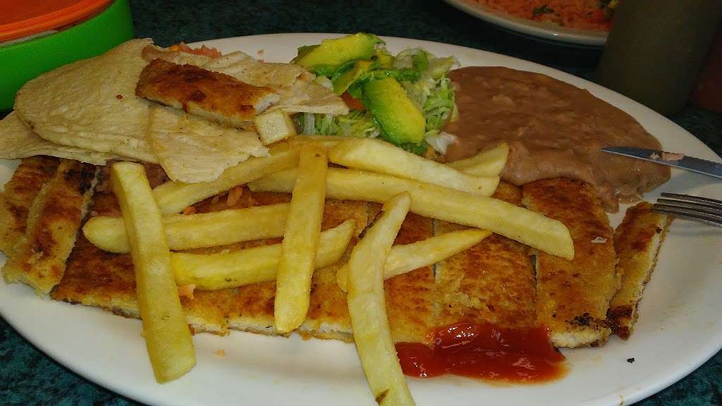 El Coco Rayado | 2303 N Zarzamora St, San Antonio, TX 78201, USA | Phone: (210) 731-8605