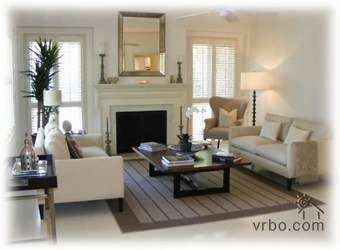 Casa Valencia - Exquisite Bermuda Style Luxury Home | 224 Valencia Rd, West Palm Beach, FL 33401, USA | Phone: (631) 681-7106