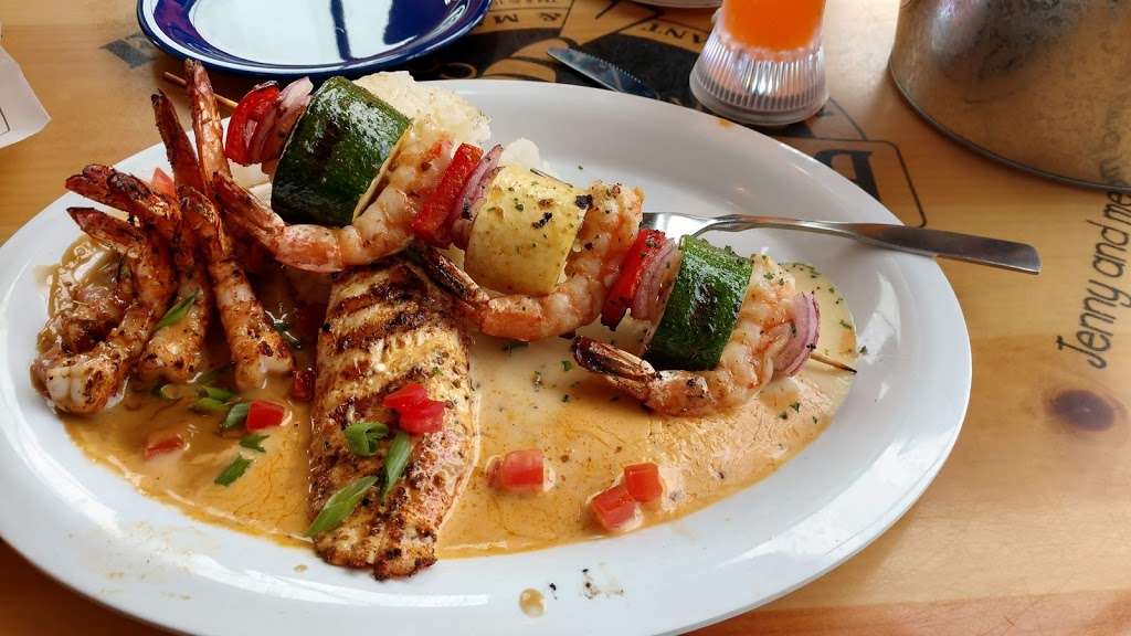 Bubba Gump Shrimp Co. | 2501 Seawall Blvd, Galveston, TX 77550, USA | Phone: (409) 766-4952