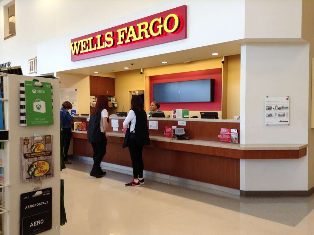 Wells Fargo Bank | 201 Roosevelt Pl, Palisades Park, NJ 07650, USA | Phone: (201) 429-9212